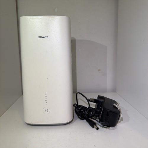 Three locked huawei 5g - -,